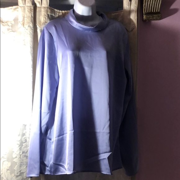 Banana Republic Tops - Banana Republic lavender 👚 blouse. Size L tall. NWT⚠️FIRM⚠️